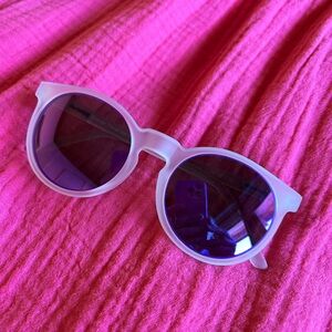 Goodr Sunglasses NWOT - Polarized - Clear frame and purple lenses